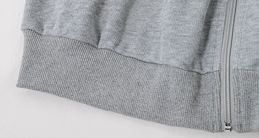 Sudadera Gris Cropped con Capucha para Mujer - Image 14