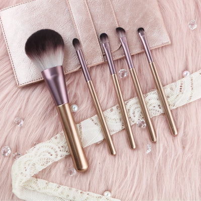 Set de Brochas de Maquillaje Corazón Rosa - Brochas para Sombras - Image 18