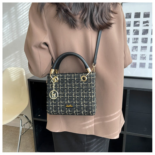 Bolso de Moda para Mujer Tipo Mensajero Bandolera - Image 31