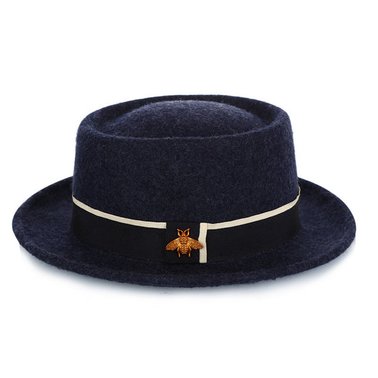 Sombrero de Lana Pura para Mujer con Detalle de Abejita - Accesorio de Moda - Image 12