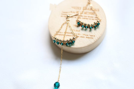 Aretes Asimétricos de Esmeralda - Image 2