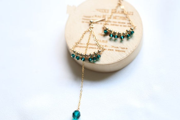 Aretes Asimétricos de Esmeralda