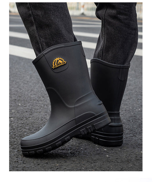Botas de Lluvia Impermeables para Hombre con Tubo Medio y Suela Antideslizante - Image 19