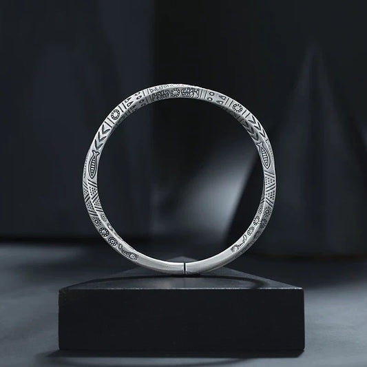 Pulsera de Plata 999 Totem Retro para Parejas - Diseño Tailandés Minimalista