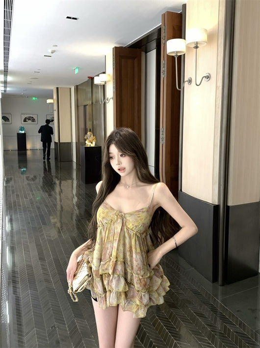 Camiseta Floral con Volantes Elegante y Sensual - Image 16