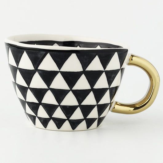 Taza Nórdica de Diseño Irregular - Image 4