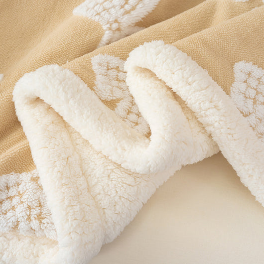 Manta de Lana Merino con Patrón Jacquard - Perfecta para Descansos en la Oficina - Image 14