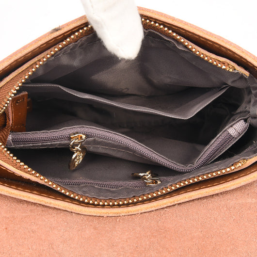 Bolso Mensajero de Cuero Suave para Mujer - Estilo Contemporáneo - Image 3