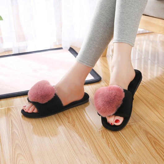 Pantuflas Mullidas para Mujer con Diseño Cruzado - Calidez y Confort - Image 7
