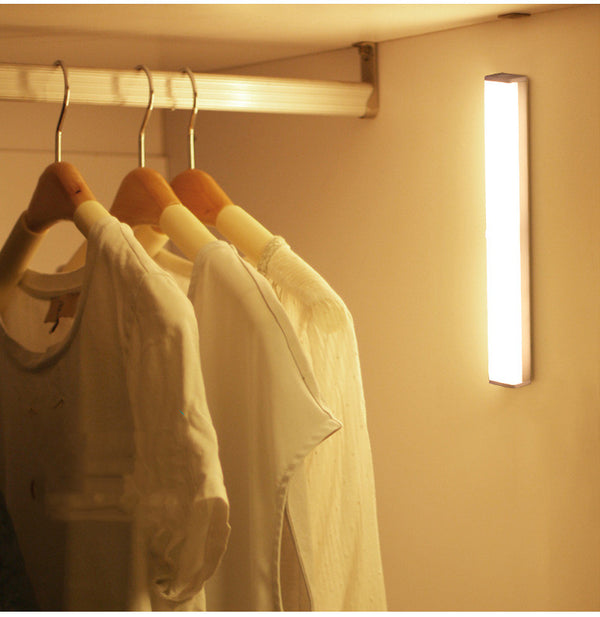 Tira de Luz LED con Sensor de Movimiento