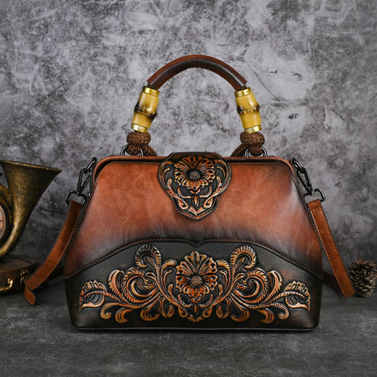 Bolso Crossbody de Cuero con Grabado Retro y Cierre Magnético