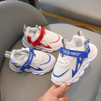 Zapatillas Deportivas Luminosas para Niños con Malla Transpirable - Image 3