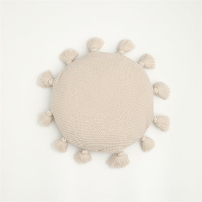 Cojín Nórdico con Borlas para Cama, Sofá y Mesita de Noche - Image 6