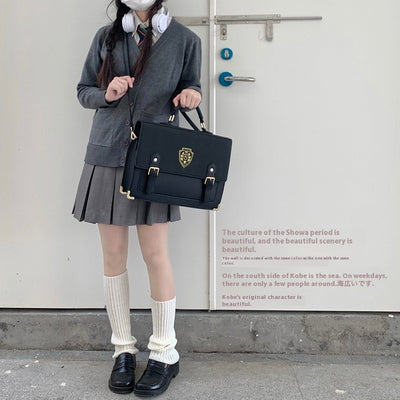 Bolsa Crossbody Escolar Uniforme de Estilo Universitario - Image 26