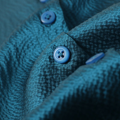 Camisa de Satén Perla con Cuello Invertido Abotonadura Simple - Image 37