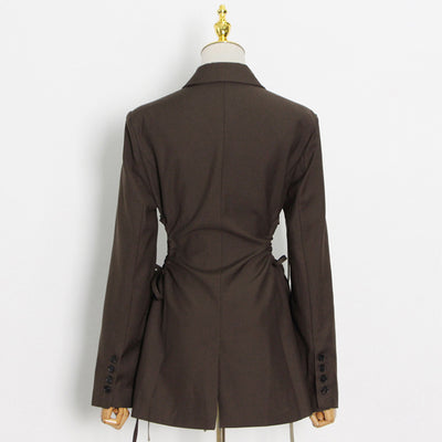 Blazer Ejecutivo Entallado para Mujer con Cierre Simple - Image 2