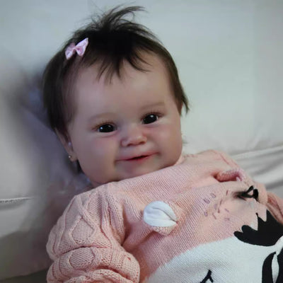 Muñeca Reborn Realista con Cabello Implantado - Apta para Baño - Image 3