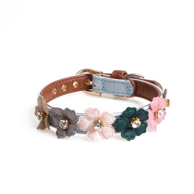 Collar Floral para Perros con Cristales Brillantes - Image 4