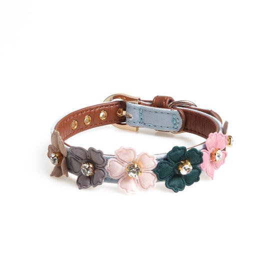 Collar Floral para Perros con Cristales Brillantes - Image 4