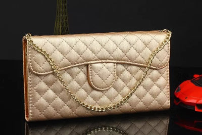 Funda para celular con patrón de ovejas y rombos - Image 23