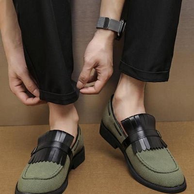 Mocasines Clásicos para Hombre con Detalles de Borla - Image 3