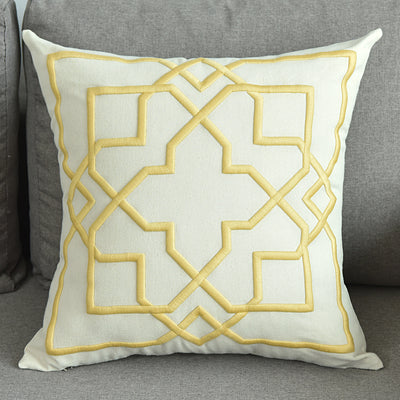 Funda de Almohada Decorativa de Algodón y Lino con Bordado Geométrico - Image 5