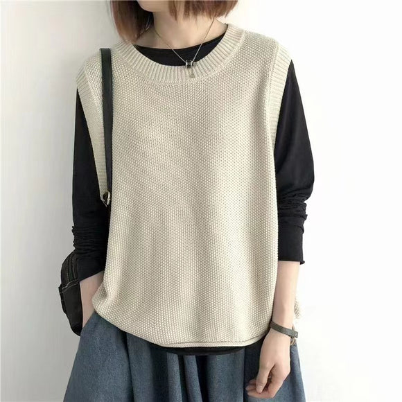 Women's Sleeveless Bandage Vest - Minimalist Round Neck Design