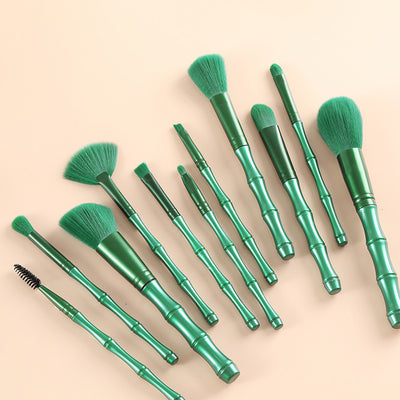 Set de 11 Brochas de Maquillaje con Mango de Bambú y Cerdas Suaves - Image 3