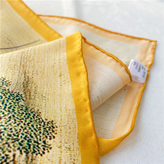 Pañuelo de Seda Grande Cuadrado para Mujer - Image 10
