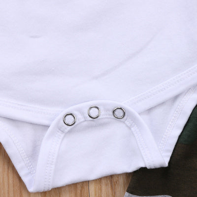 Pantalones Camuflaje con Letras Blancas - Image 5