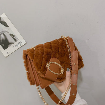 Bolso Mensajero Acolchado de Lujo para Mujer con Cadena Dorada - Image 31