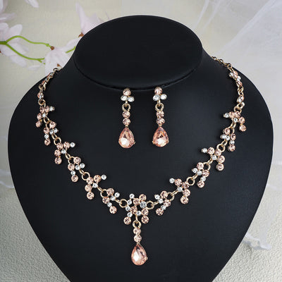 Conjunto de Aretes y Collar con Perlas y Cristales para Mujer - Image 21