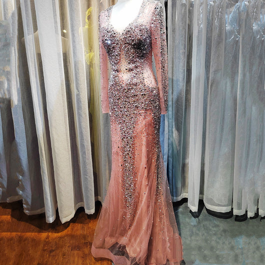 Vestido de Noche Elegante con Cola de Pez - Image 5