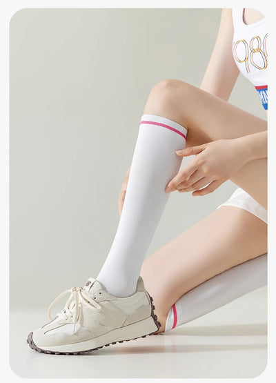Calcetines de Compresión Deportiva para Mujer - Elásticos y Largos - Image 27