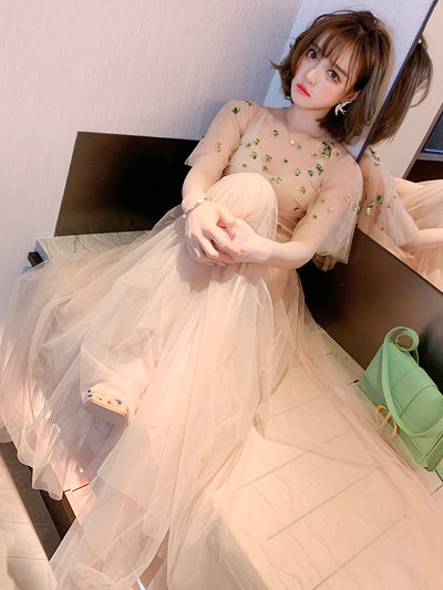 Vestido Swing con Mangas de Tul Acampanadas - Image 9