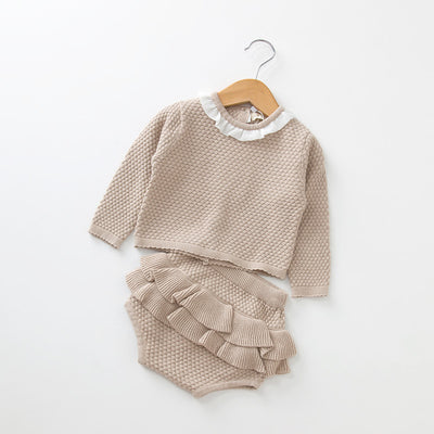 Conjunto de Dos Piezas para Bebé: Cardigan Tejido y Shorts - Image 4