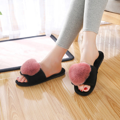 Pantuflas Mullidas para Mujer con Diseño Cruzado - Calidez y Confort - Image 5