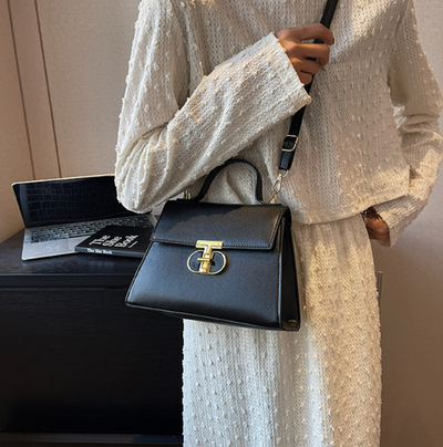 Bolso Mensajero con Cierre de Seguridad Twist Lock - Image 11