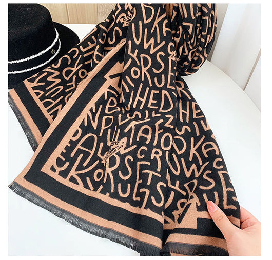 Bufanda de Cachemira con Letras para Mujer - Elegancia Versátil - Image 10