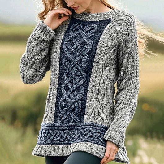 Sudadera Personalizada para Mujer con Cuello Redondo y Mangas Largas - Image 5