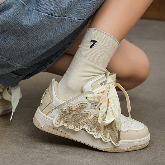 Zapatos Deportivos Mujer con Suela Gruesa y Letras - Estilo Versátil - Image 4