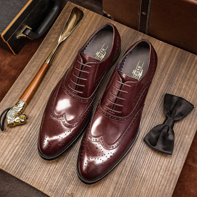 Zapatos de Cuero Nobuck para Hombre - Estilo Ejecutivo Inglés con Grabados Brogue - Image 7