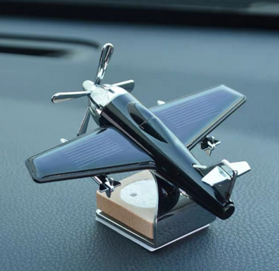 Ambientador Solar para Auto - Adorno Avión Decorativo Interior - Image 8