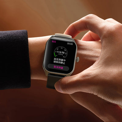Reloj Inteligente con Pantalla a Color, Llamadas Bluetooth y Monitoreo de Fitness