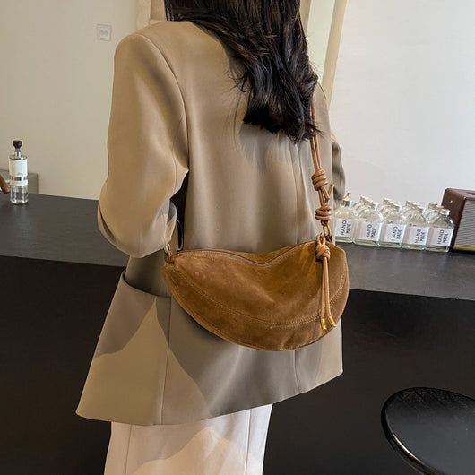 Bolsa de Hombro Dumpling - Diseño Versátil para Todos los Estilos