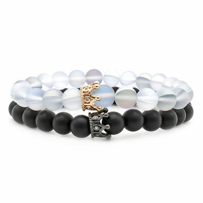 Pulsera de Piedra Volcánica Blanca 8MM con Circones Incrustados y Corona - Image 7