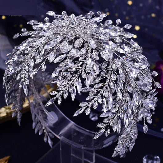 Tocado Nupcial con Cristales Brillantes - Accesorios para Novia Artesanales - Image 11