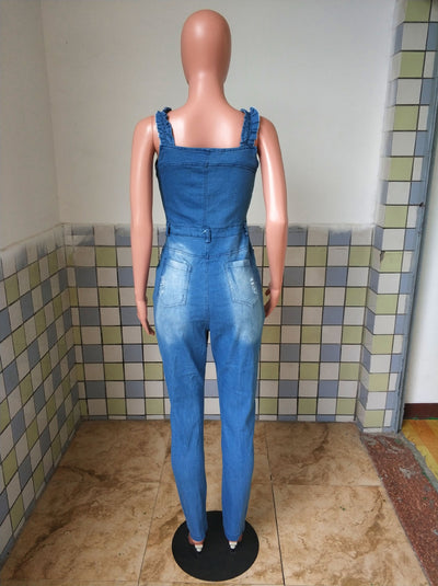 Mono Denim Blanco Ajustado con Encaje Plisado y Detalles Rotos para Mujer - Image 19