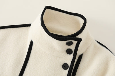 Abrigo Cropped con Cuello Alto y Ribete Contrastante - Image 4
