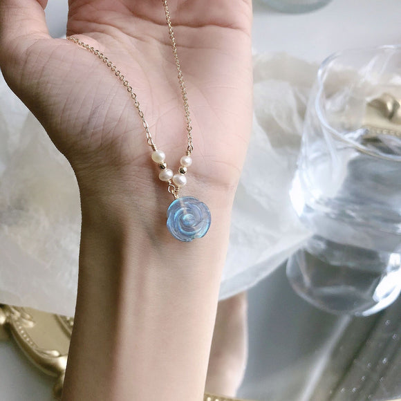 Pulsera Rosa Moonlight Gris con Hoja de Oro